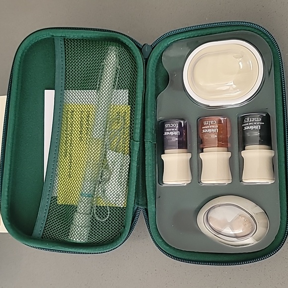 Lifelines | Sensory Essentials Travel Set - Picture 3 of 4